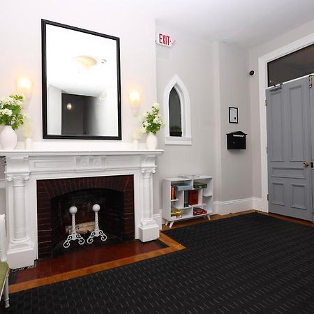 Cozy Studio On Newbury Street, #1 Apartment บอสตัน ภายนอก รูปภาพ