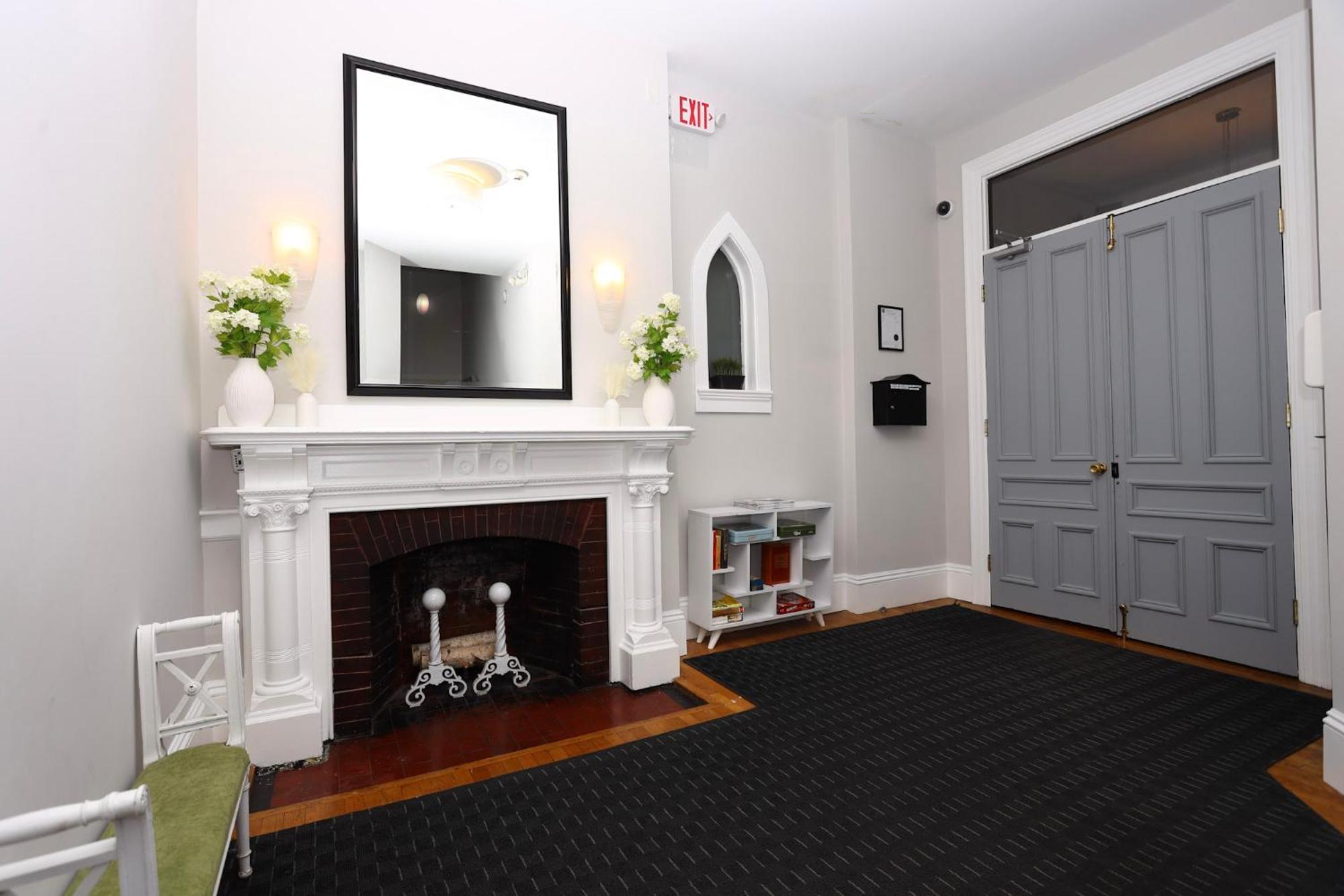 Cozy Studio On Newbury Street, #1 Apartment บอสตัน ภายนอก รูปภาพ